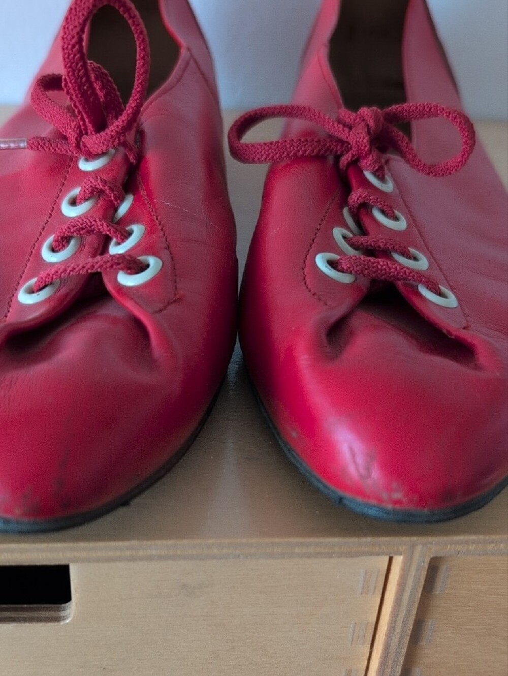 Women’s Red Leather Lace-Up Flats - Picture 5 of 13